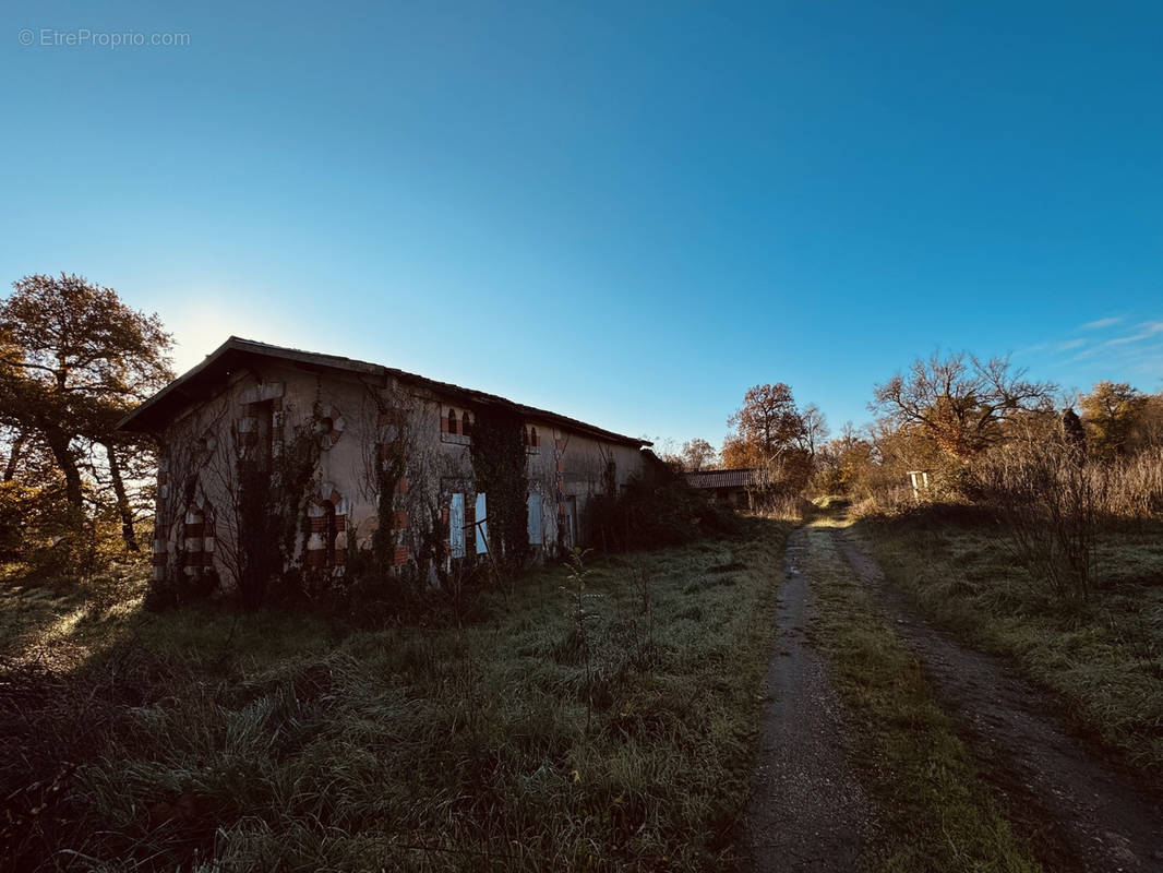 Maison à SAINT-LOUBES