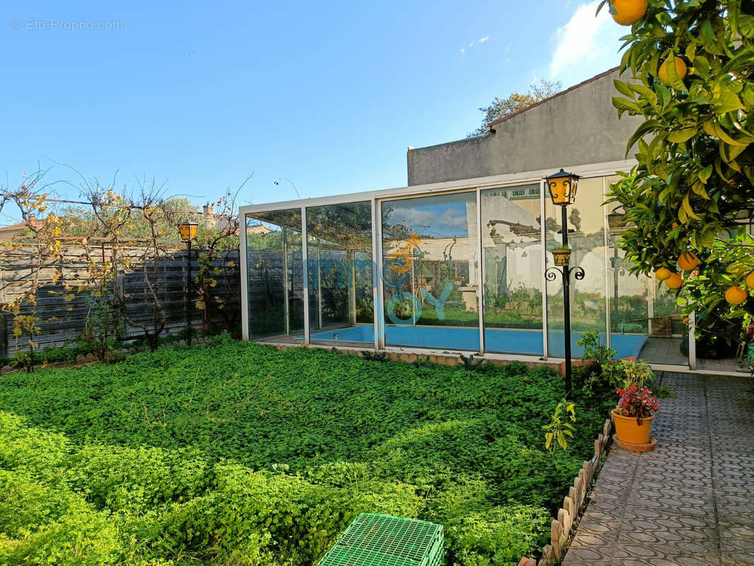 Maison à LEZIGNAN-CORBIERES