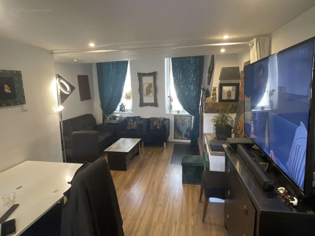 Appartement à MARSEILLE-15E