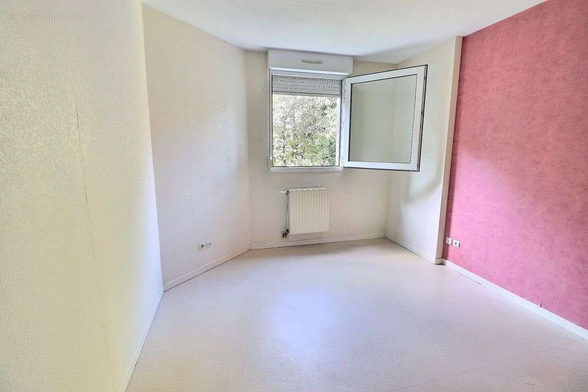 Appartement à LYON-9E