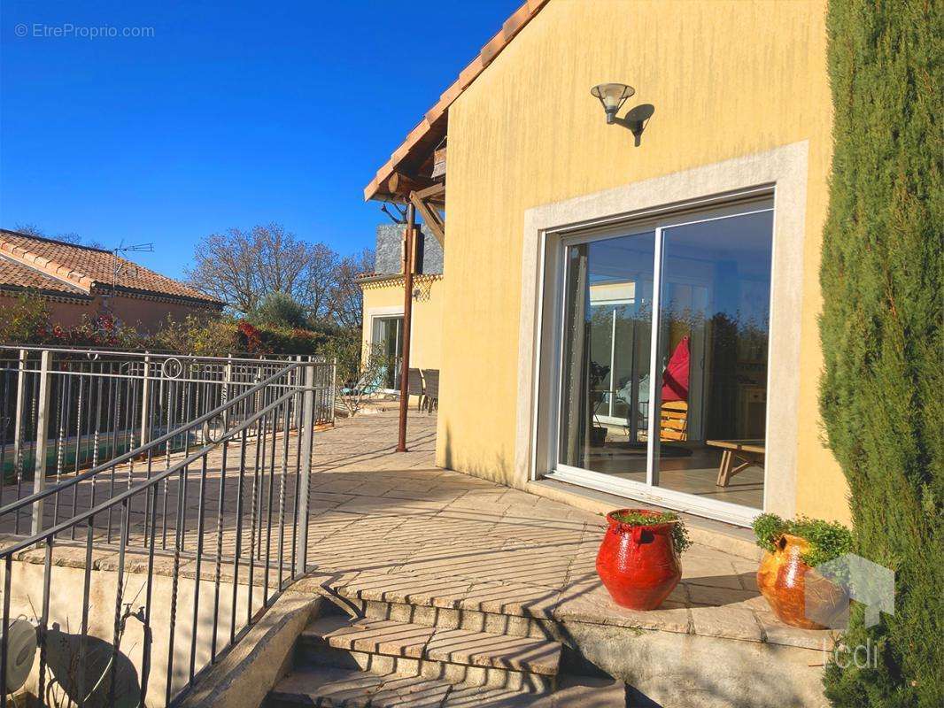 Maison à CHATEAUNEUF-DU-RHONE