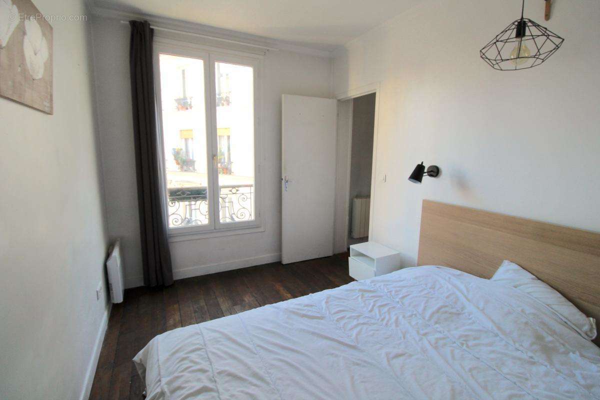 Appartement à PARIS-20E