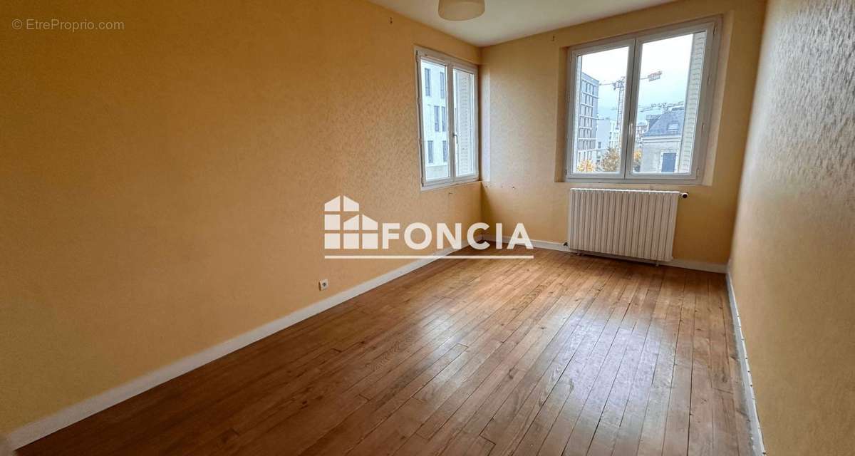 Appartement à LAVAL