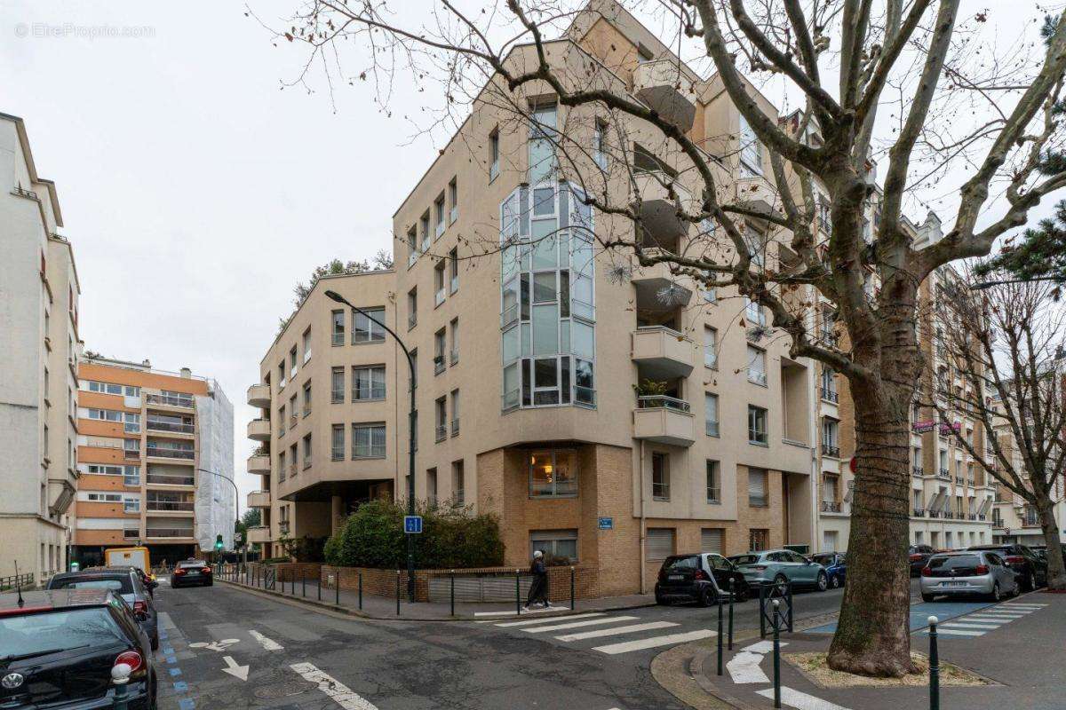 Appartement à ASNIERES-SUR-SEINE