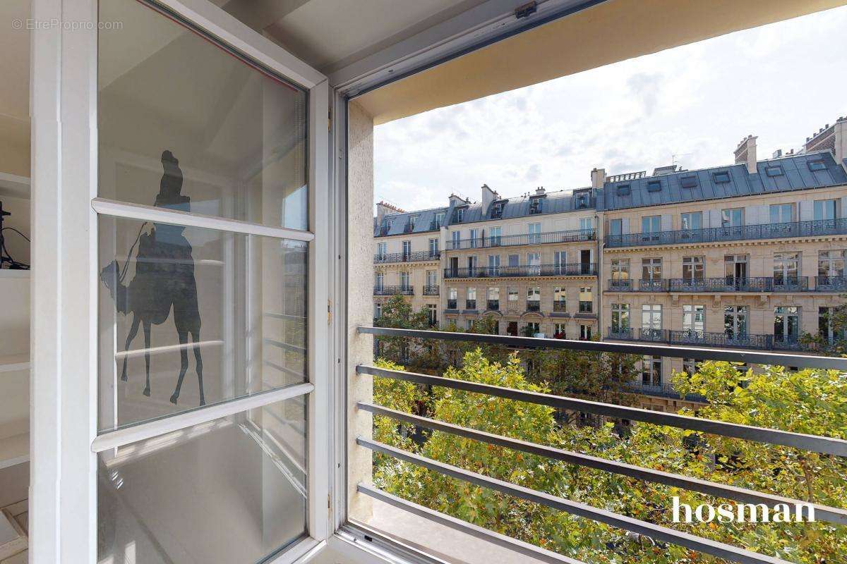 Appartement à PARIS-6E