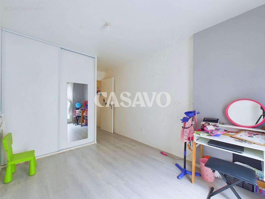 Appartement à AUBERVILLIERS