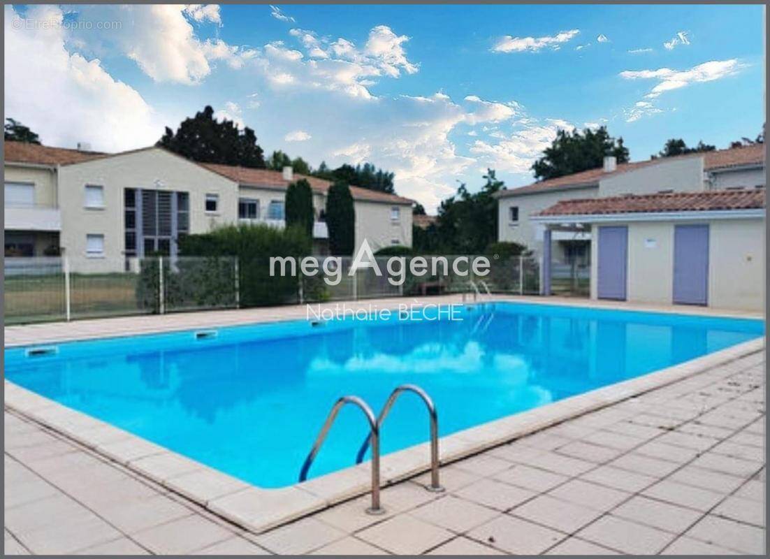 Appartement à FARGUES-SAINT-HILAIRE