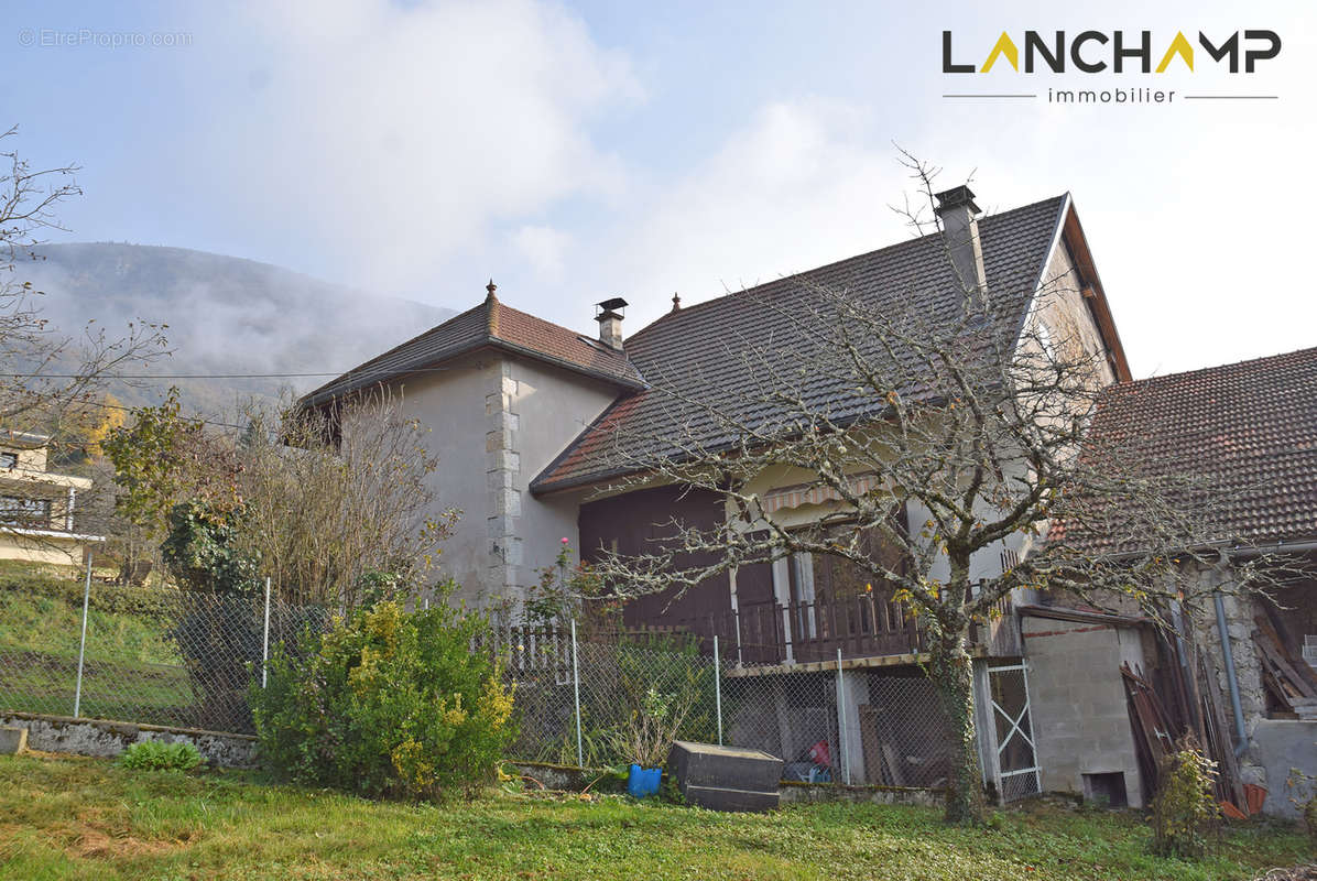 Maison à CHAVORNAY