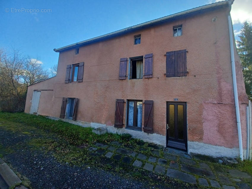 Maison à SAINT-OURS