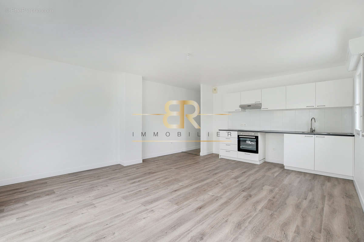 Appartement à VITRY-SUR-SEINE