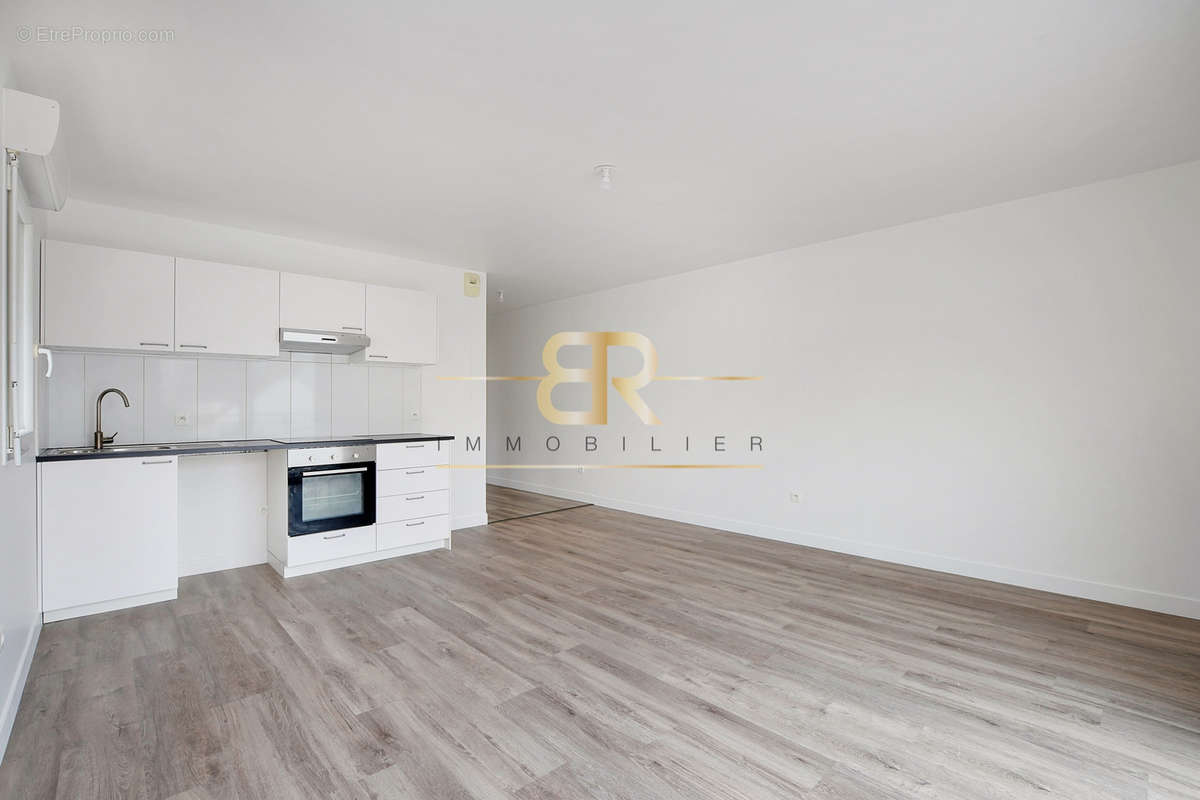 Appartement à VITRY-SUR-SEINE