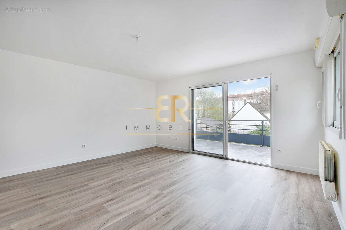 Appartement à VITRY-SUR-SEINE