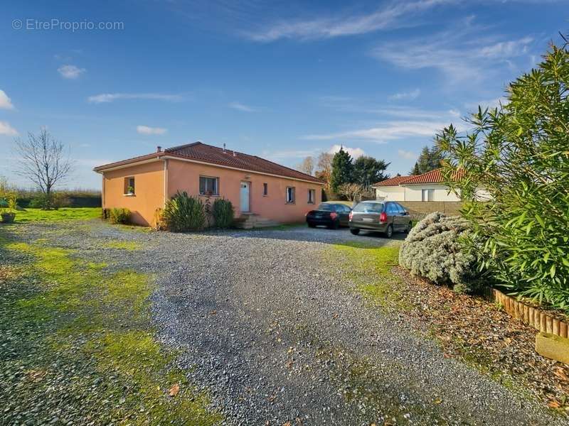 Maison à BORDERES-SUR-L&#039;ECHEZ