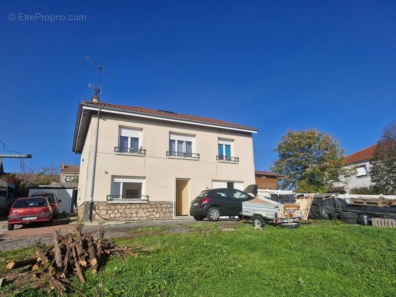 Appartement à SAINTE-SIGOLENE