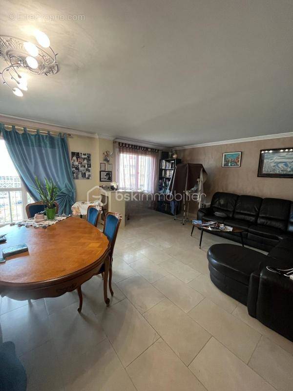 Appartement à GARGES-LES-GONESSE