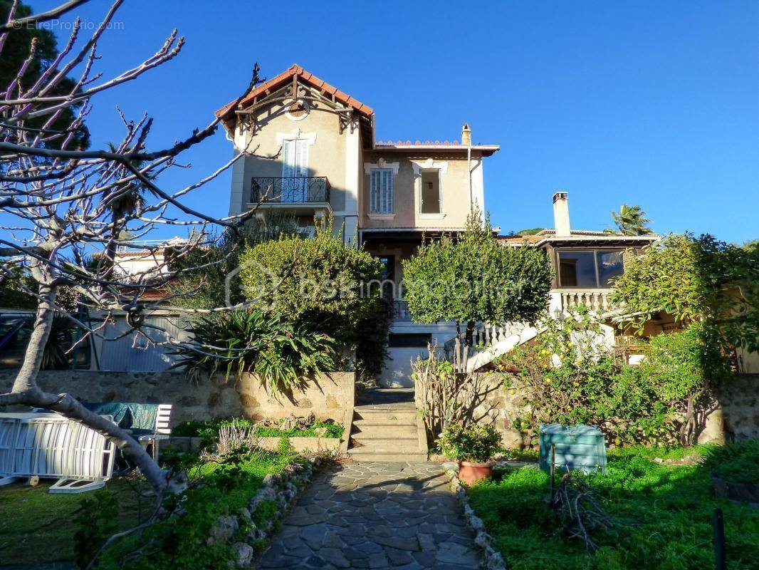 Maison à SAINTE-MAXIME