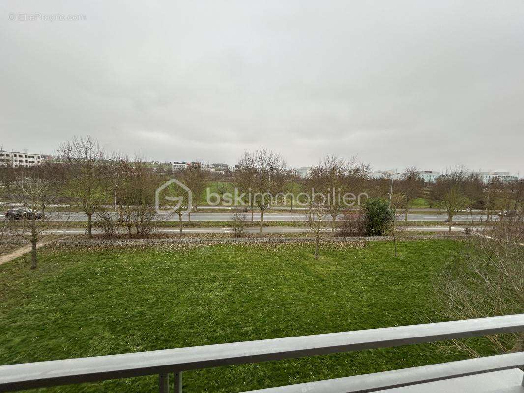 Appartement à BEZANNES