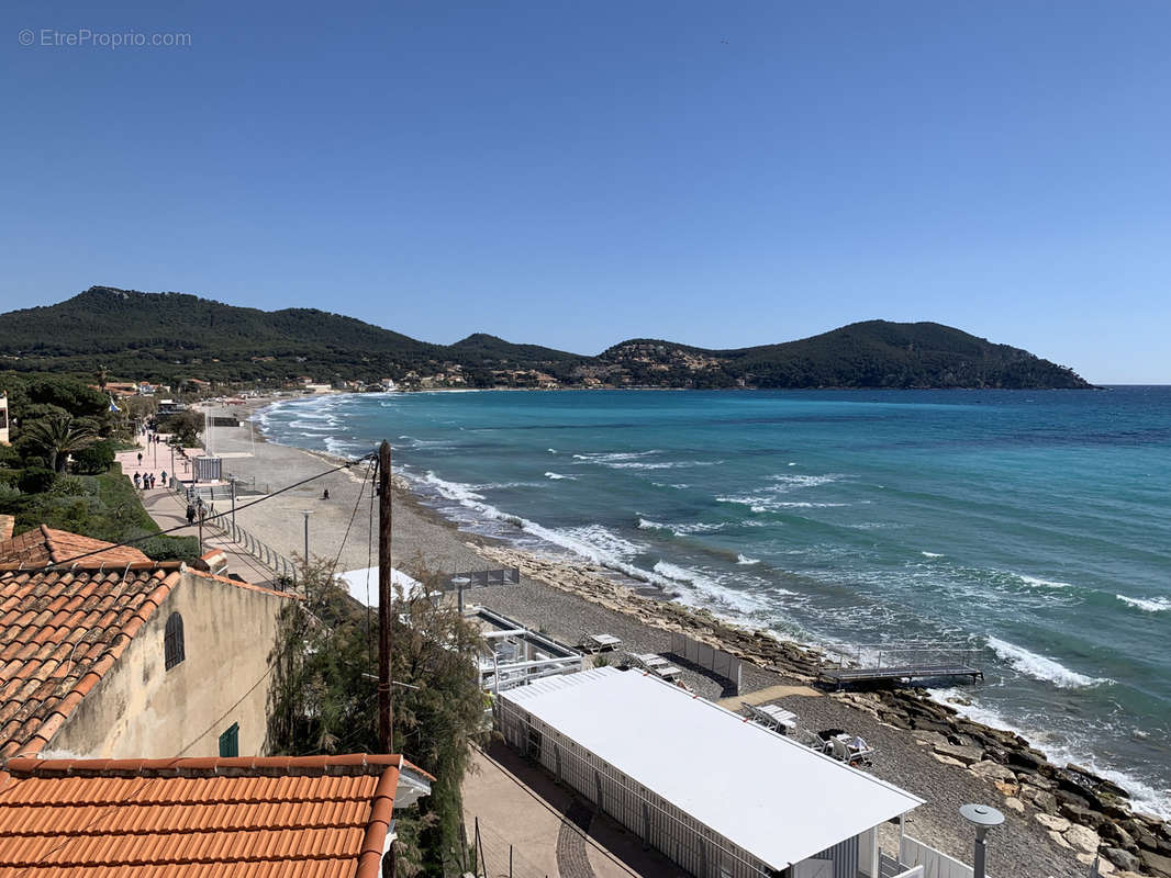 Appartement à SAINT-CYR-SUR-MER