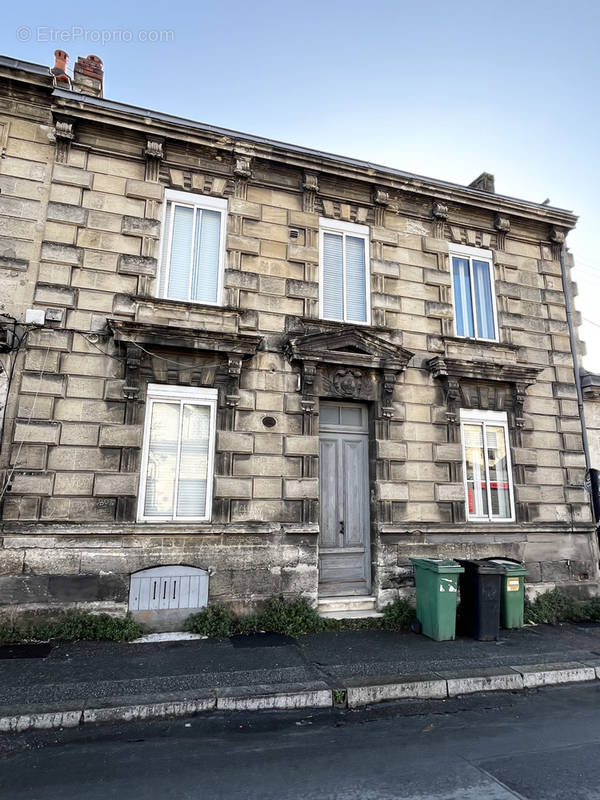 Appartement à BORDEAUX