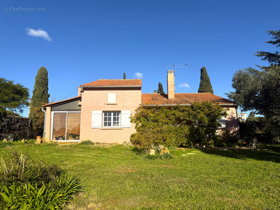 Maison à LA LONDE-LES-MAURES