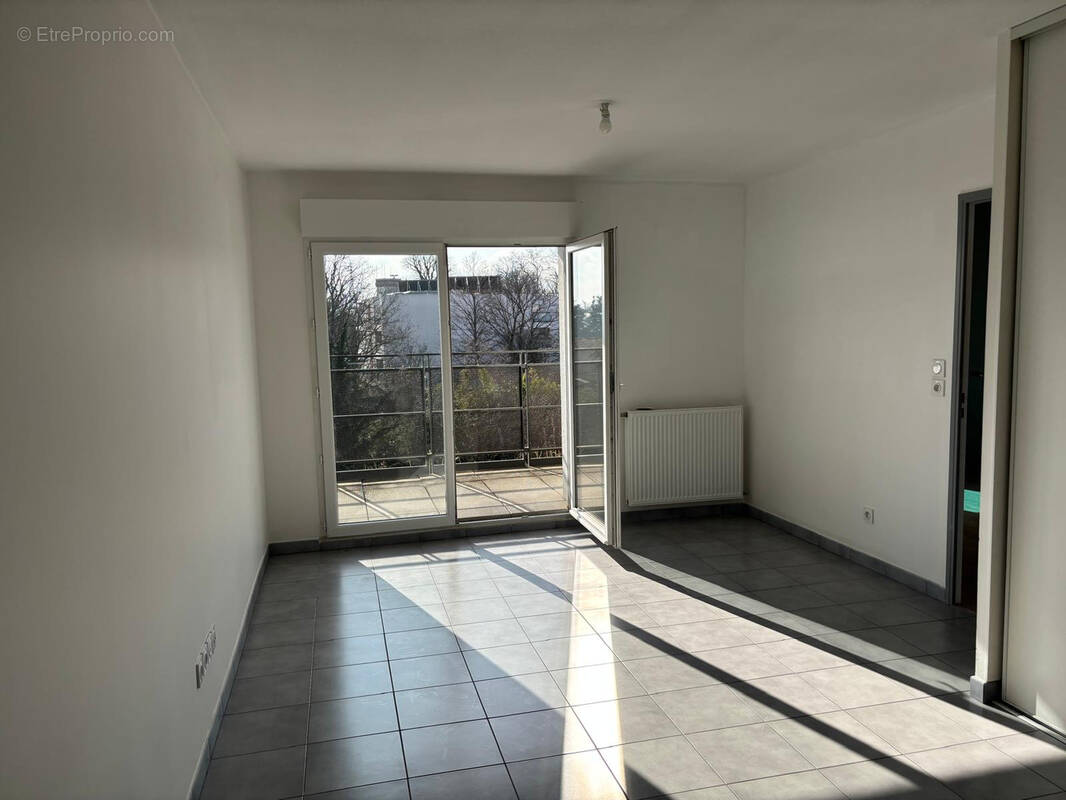 Appartement à FEYZIN