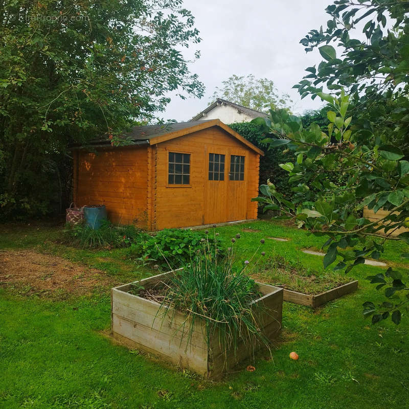 Maison à CORMEILLES