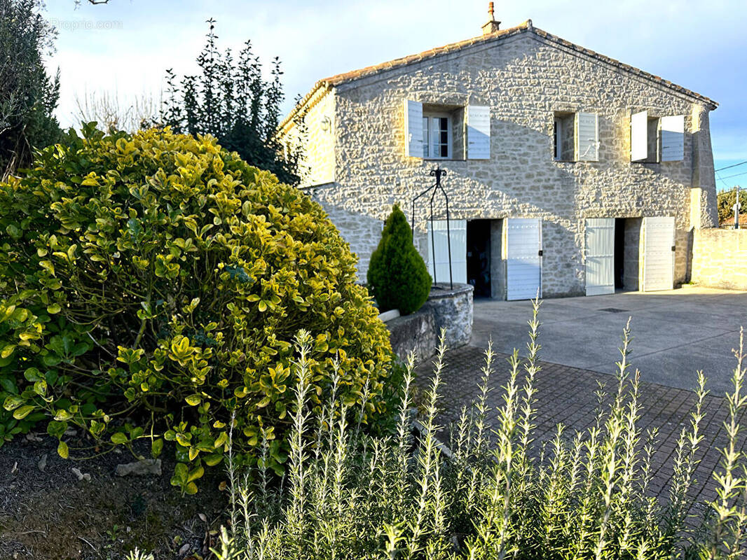 Maison à BOUC-BEL-AIR