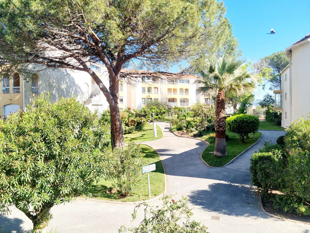 Appartement à FREJUS