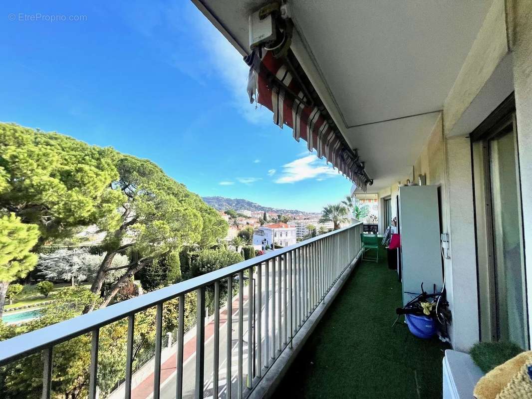 Appartement à CANNES