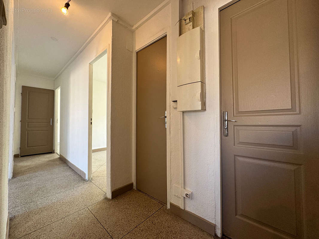 Appartement à MARSEILLE-13E