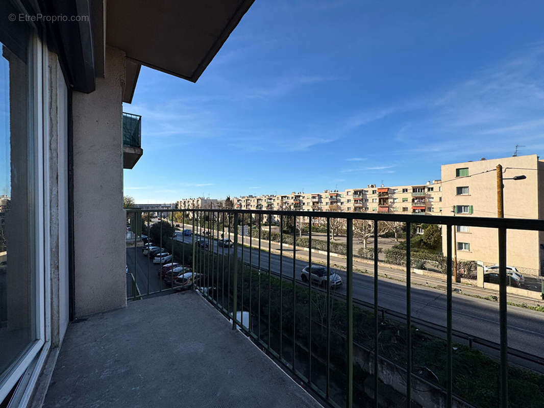 Appartement à MARSEILLE-13E