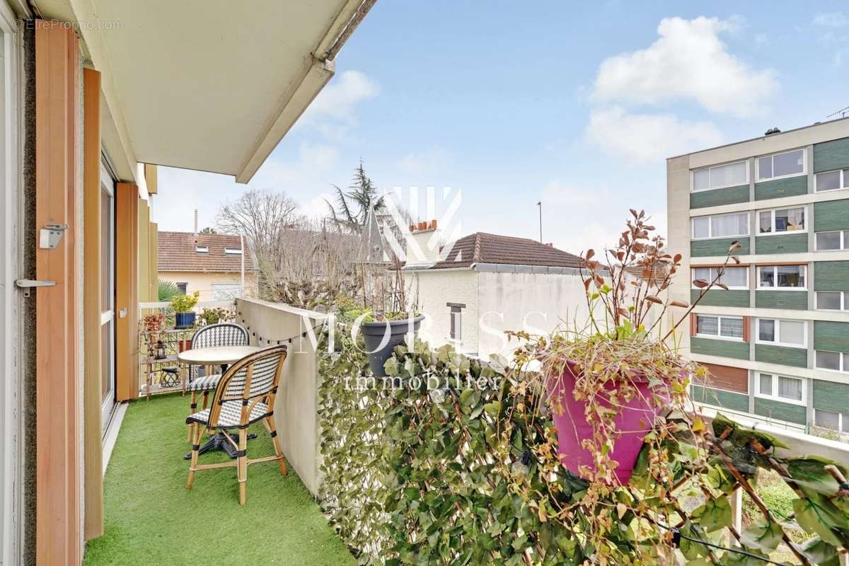 Appartement à LE PERREUX-SUR-MARNE