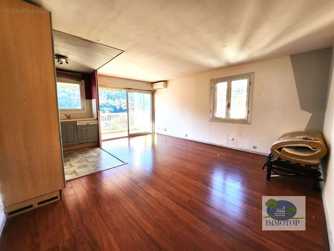 Appartement à MENTON