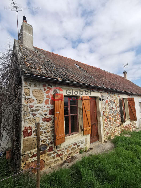 Maison à VILLEFRANCHE-D&#039;ALLIER