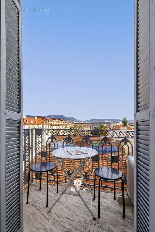 Appartement à NICE