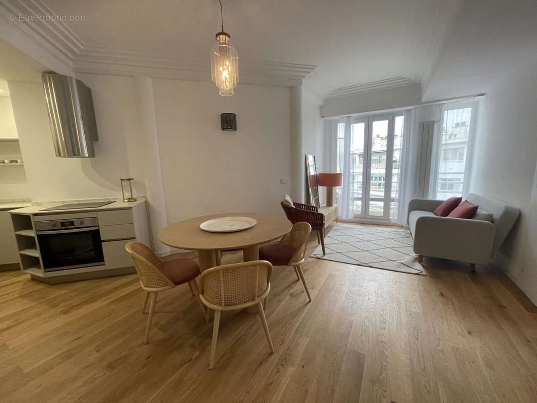 Appartement à NICE