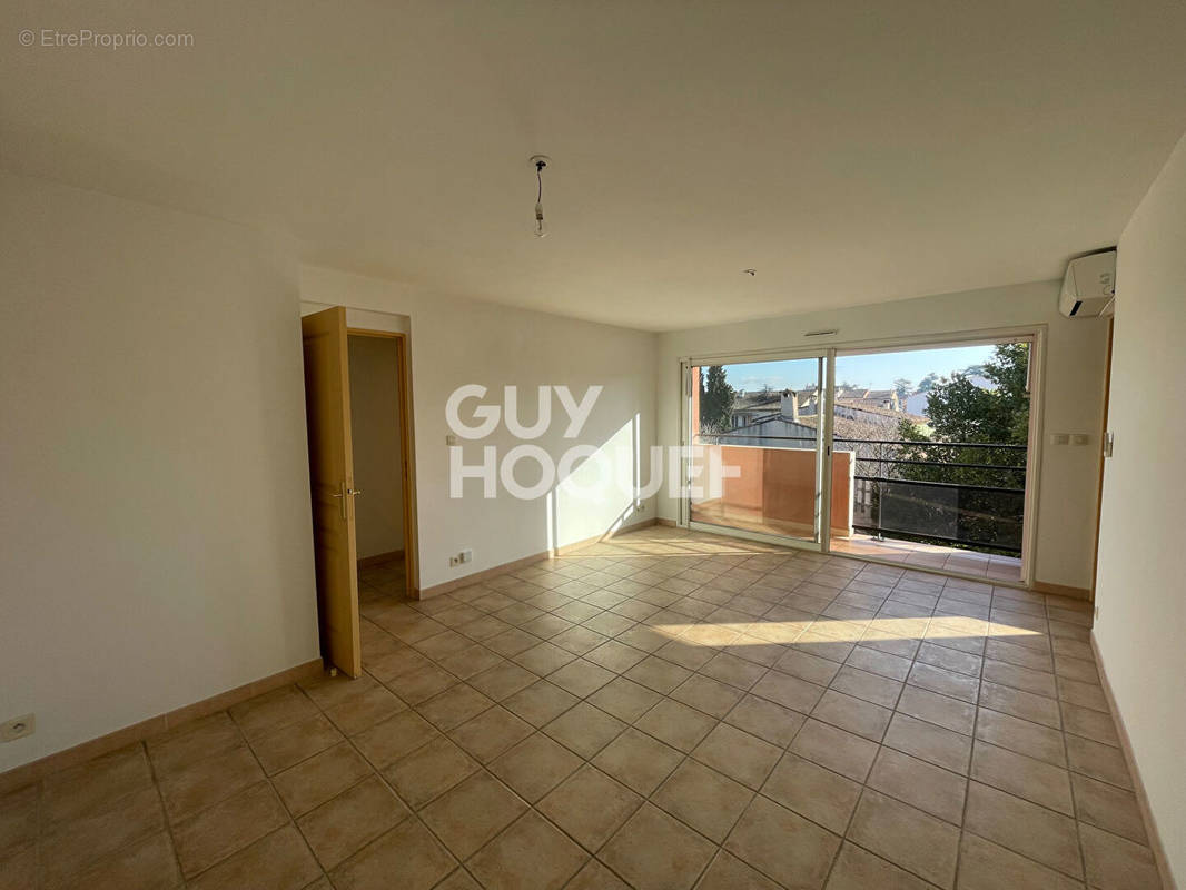 Appartement à SAINT-MAXIMIN-LA-SAINTE-BAUME