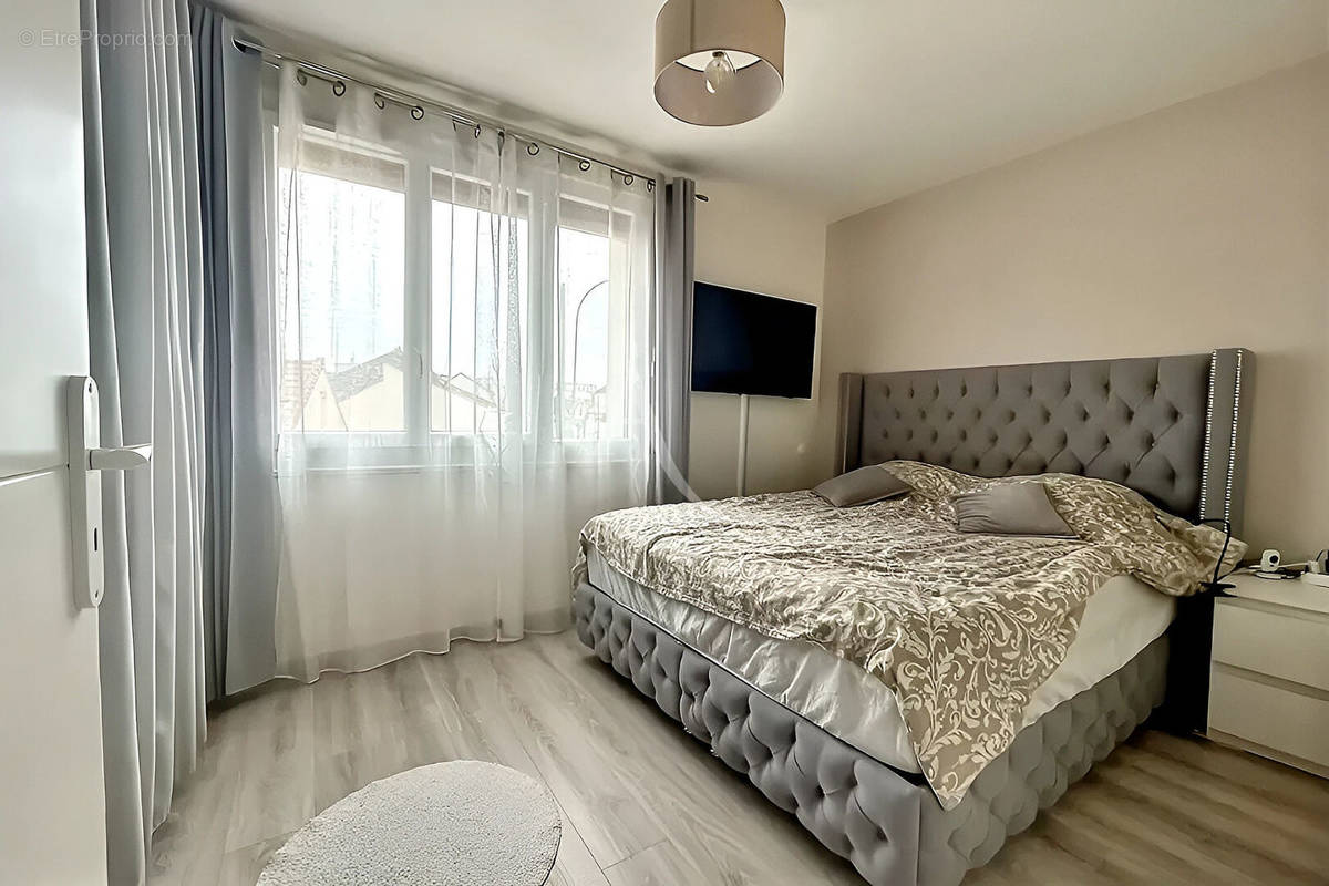 Appartement à VITRY-SUR-SEINE