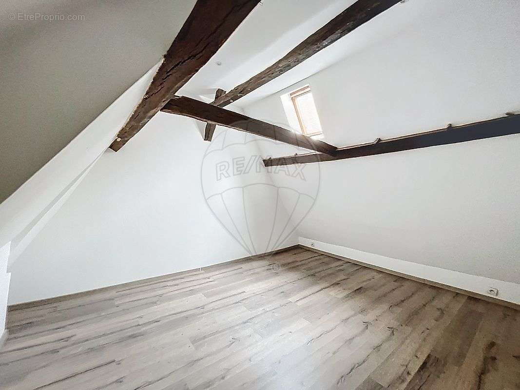 Appartement à SENS