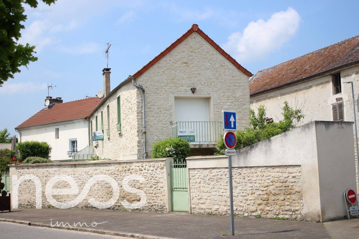 Maison à FLINS-SUR-SEINE