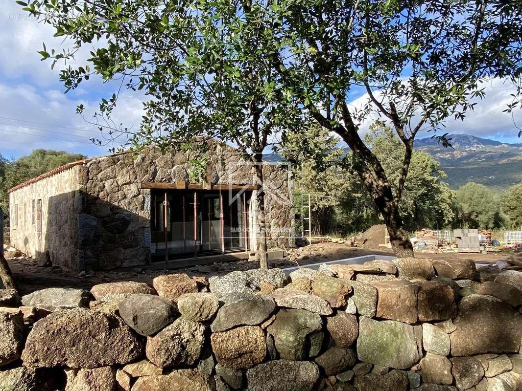 Maison à PORTO-VECCHIO