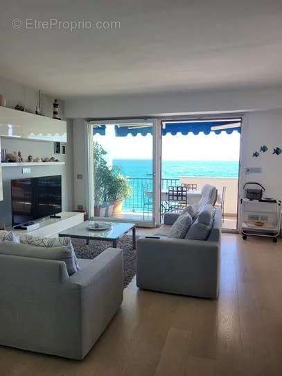 Appartement à MENTON