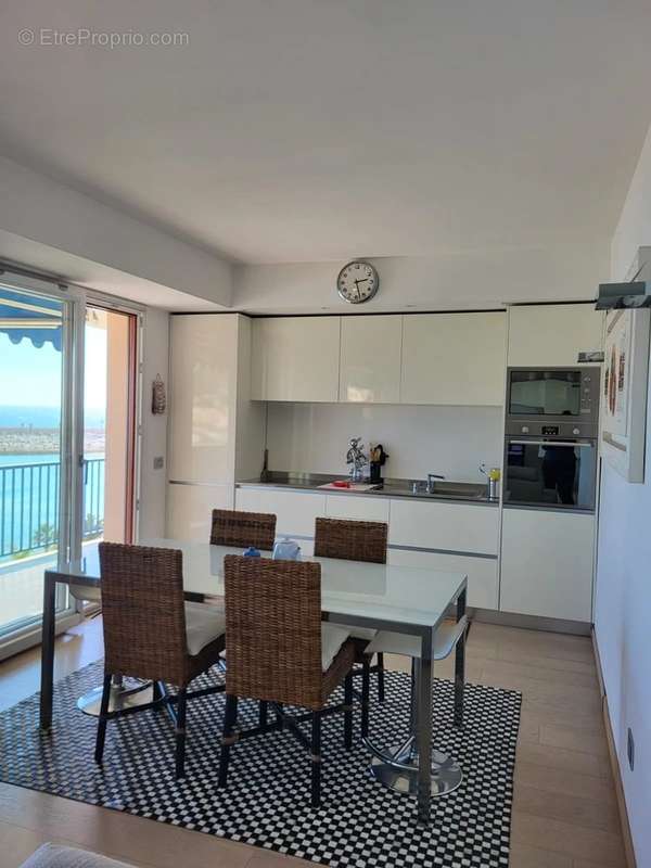 Appartement à MENTON