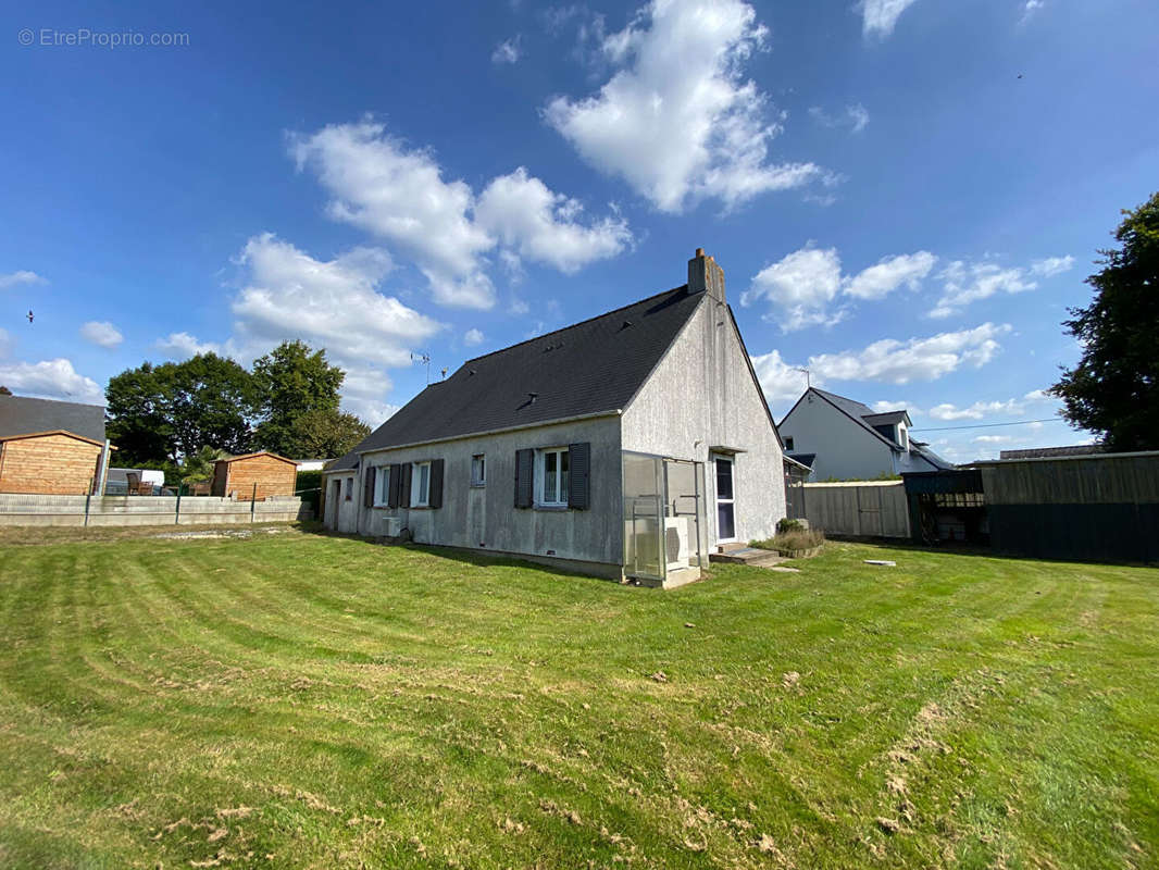 Maison à LE GUERNO