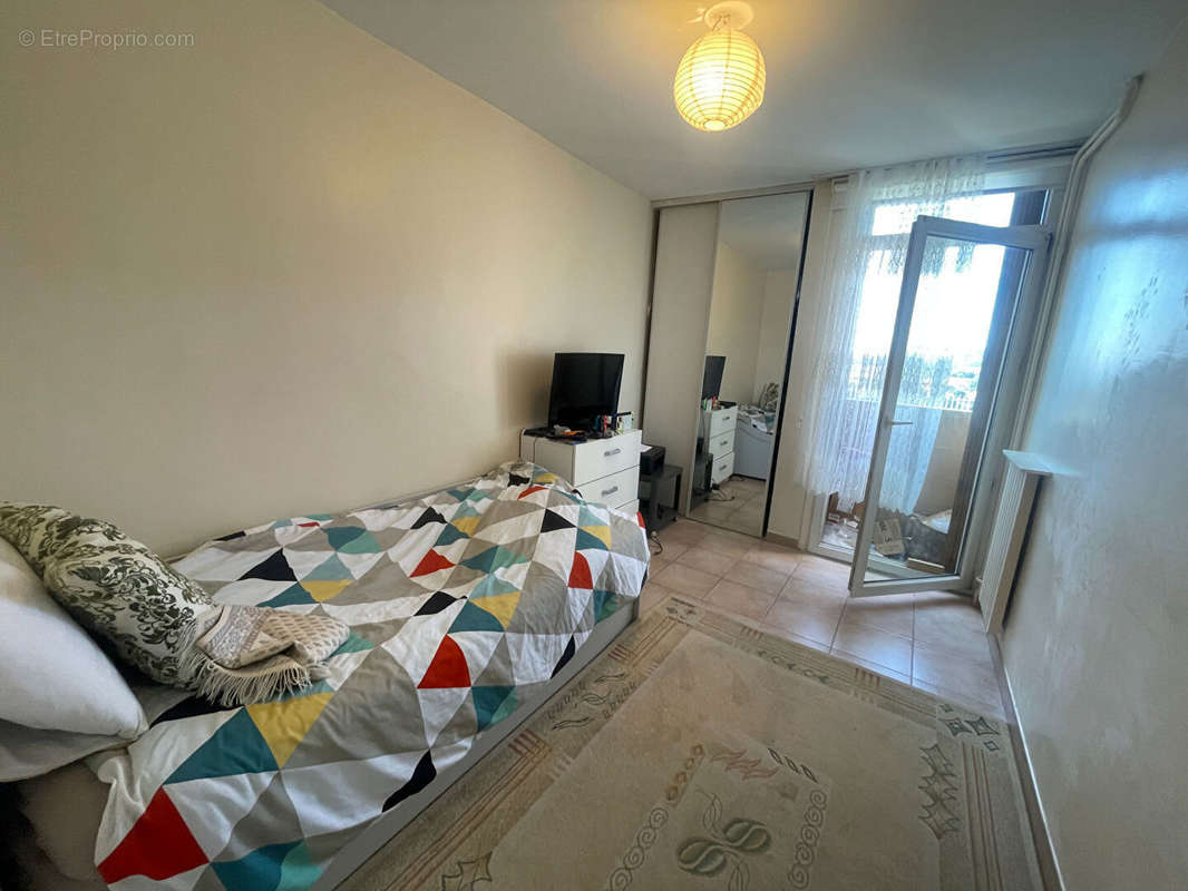 Appartement à MARSEILLE-15E