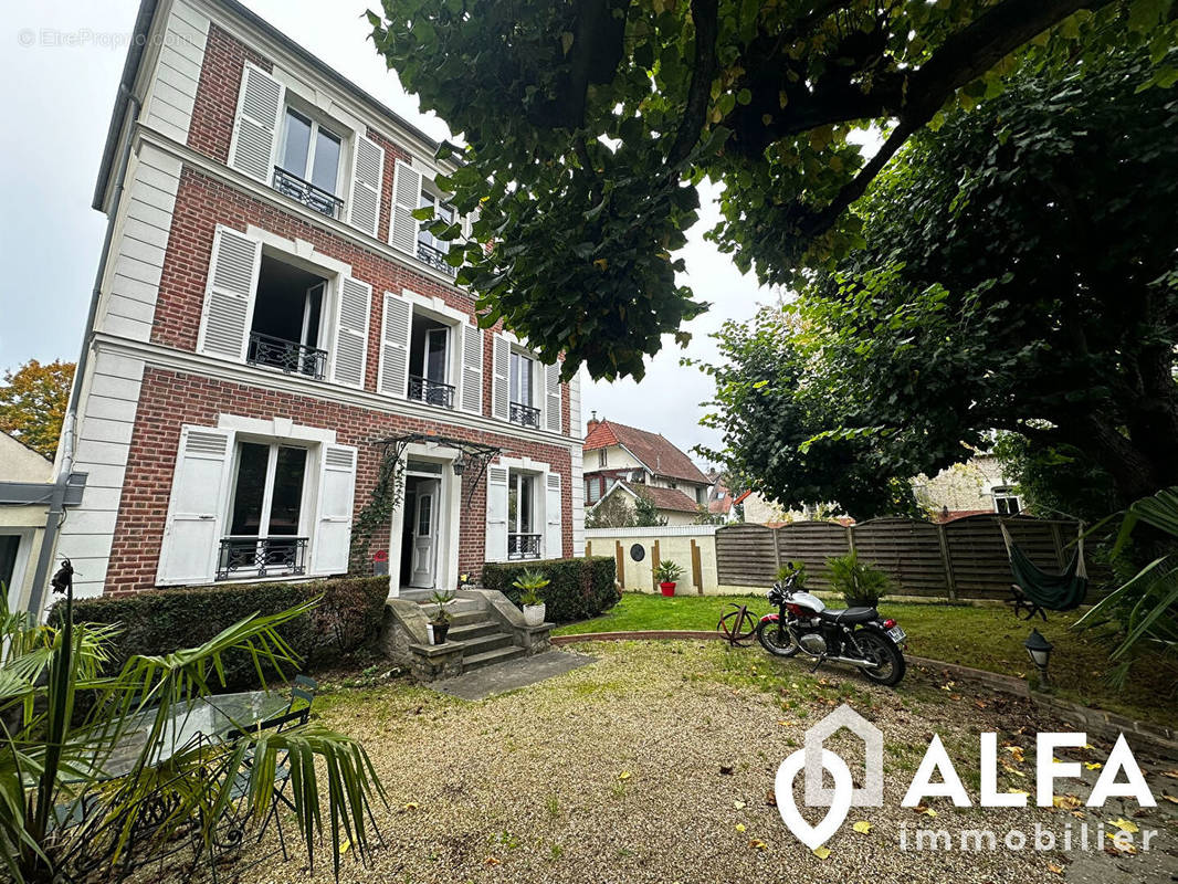 Maison à ENGHIEN-LES-BAINS