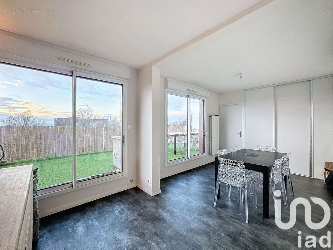 Photo 4 - Appartement à SAINT-JACQUES-DE-LA-LANDE