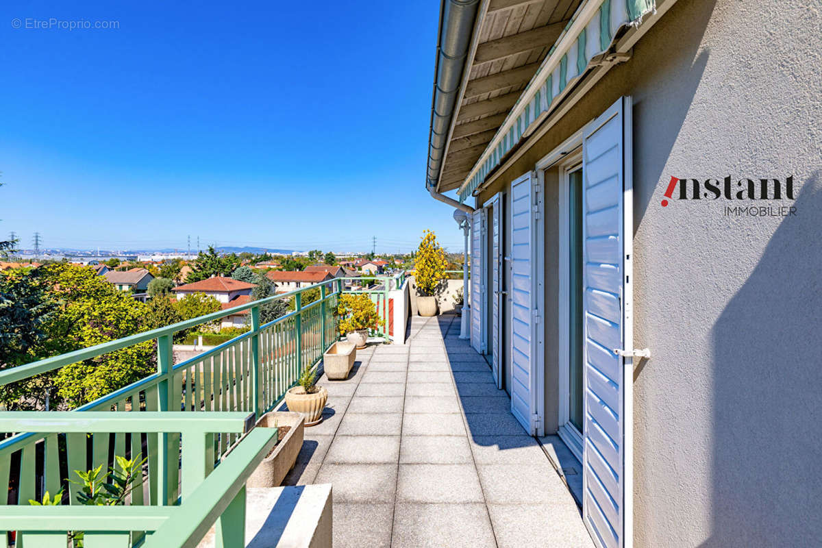 Appartement à MIONS