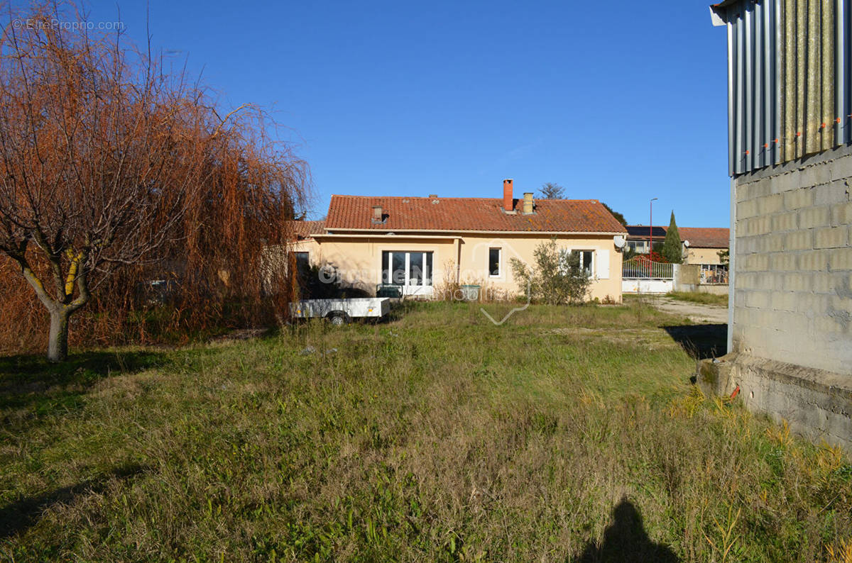 Maison à JONQUIERES