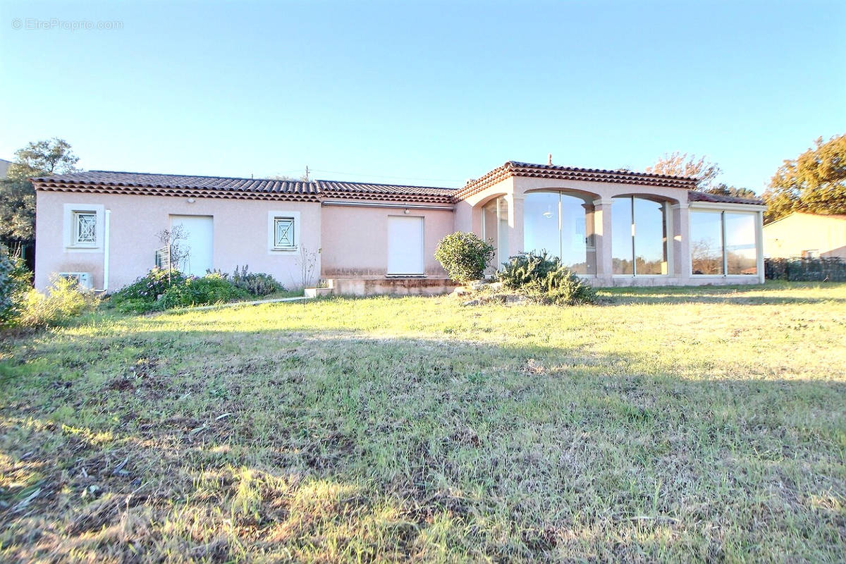 Maison à TRANS-EN-PROVENCE